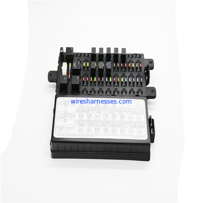 YY24E00008F2 Zespół skrzynki bezpieczników do koparki Kobelco SK200-8 SK350-8