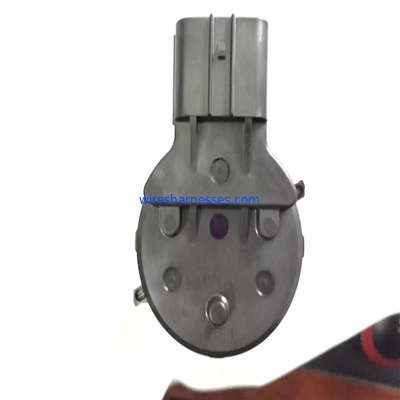 8-98238249-0 Zawór recyrkulacji spalin ZAX200-3 Silnik koparki Zawór EGR