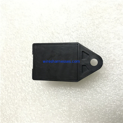 Maszyna rolnicza V3800 V2003 Kubota Przekaźnik silnika 15694-65992